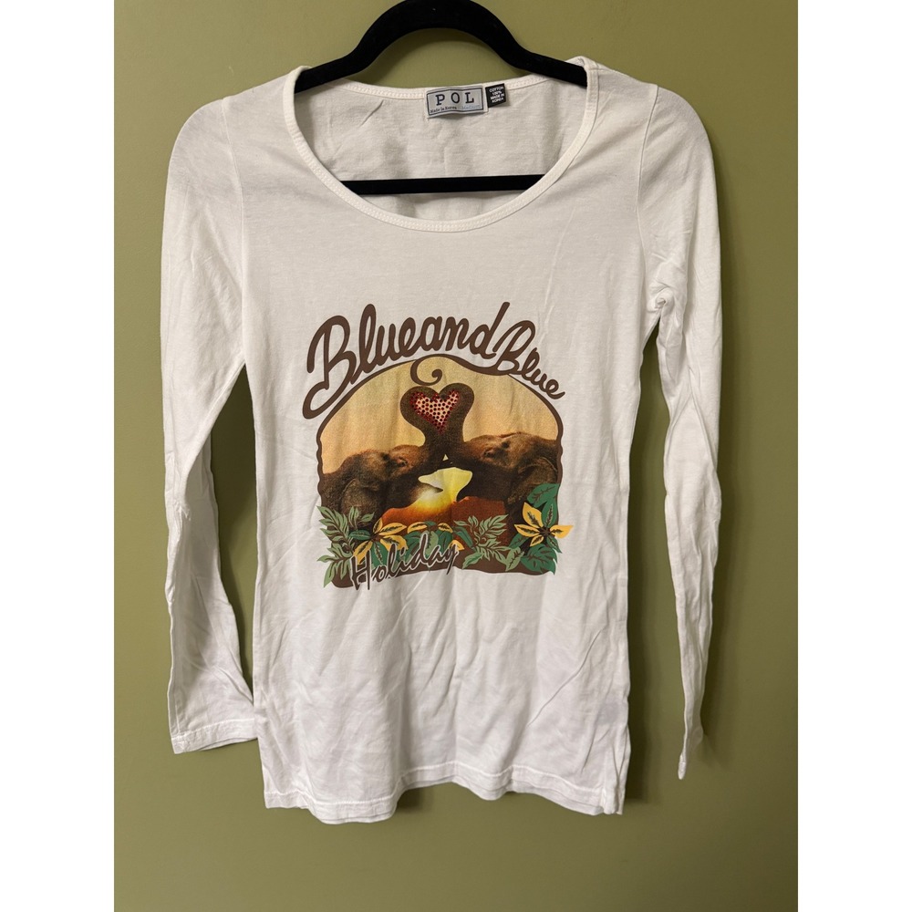 POL White Elephant Heart Rhinestone Long Sleeve Graphic Tee Medium